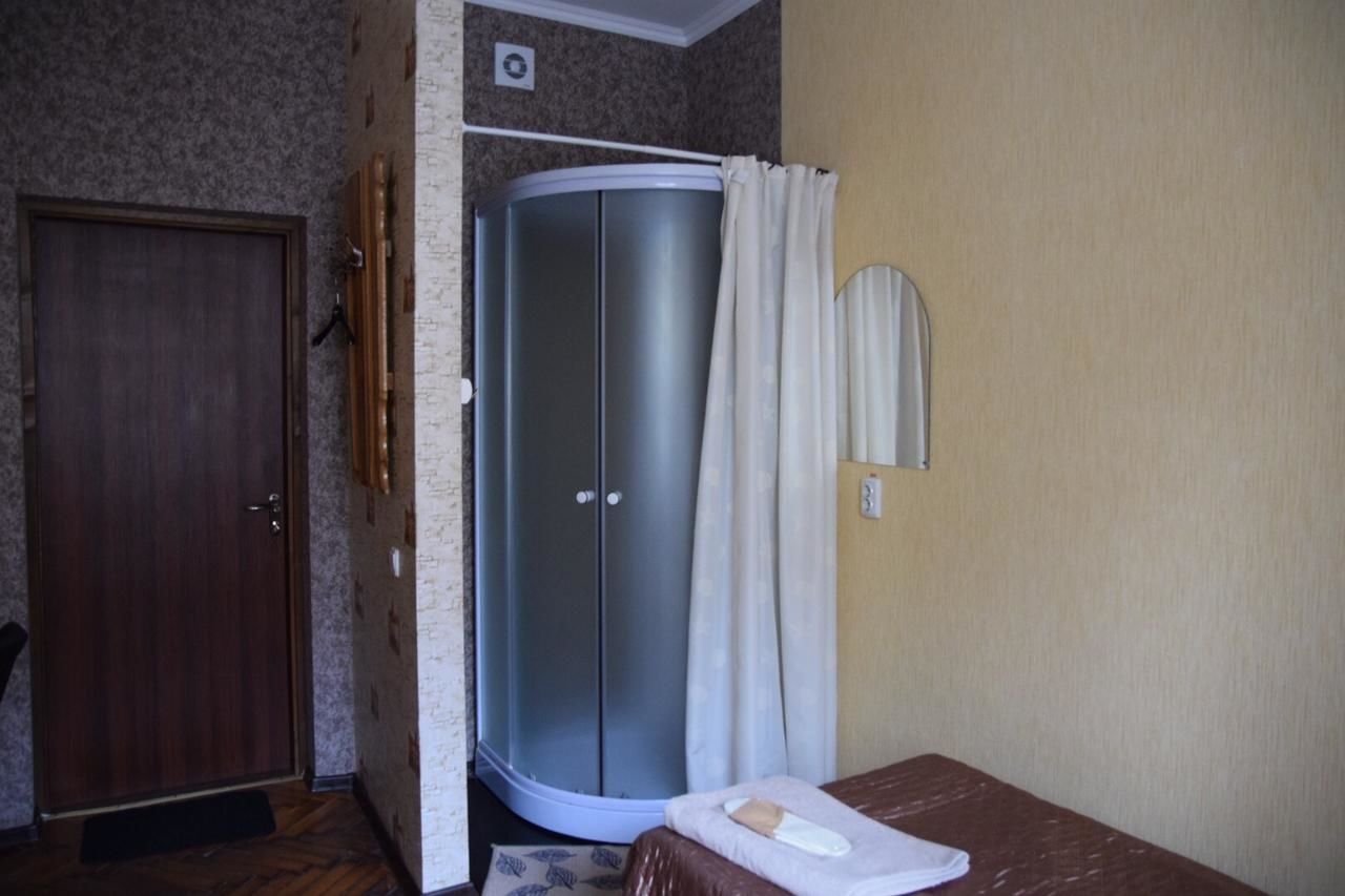 Отель Отель Кардинал Винница-19