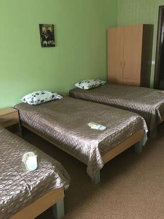 Отель Отель Кардинал Винница Семейный номер (для 5 взрослых)-3